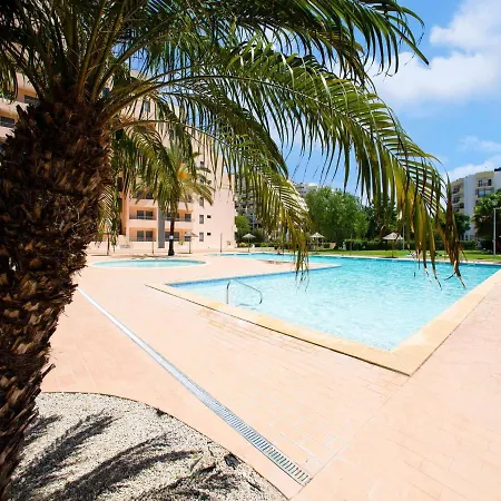 Modern In With Swimming Pool Apartmán *